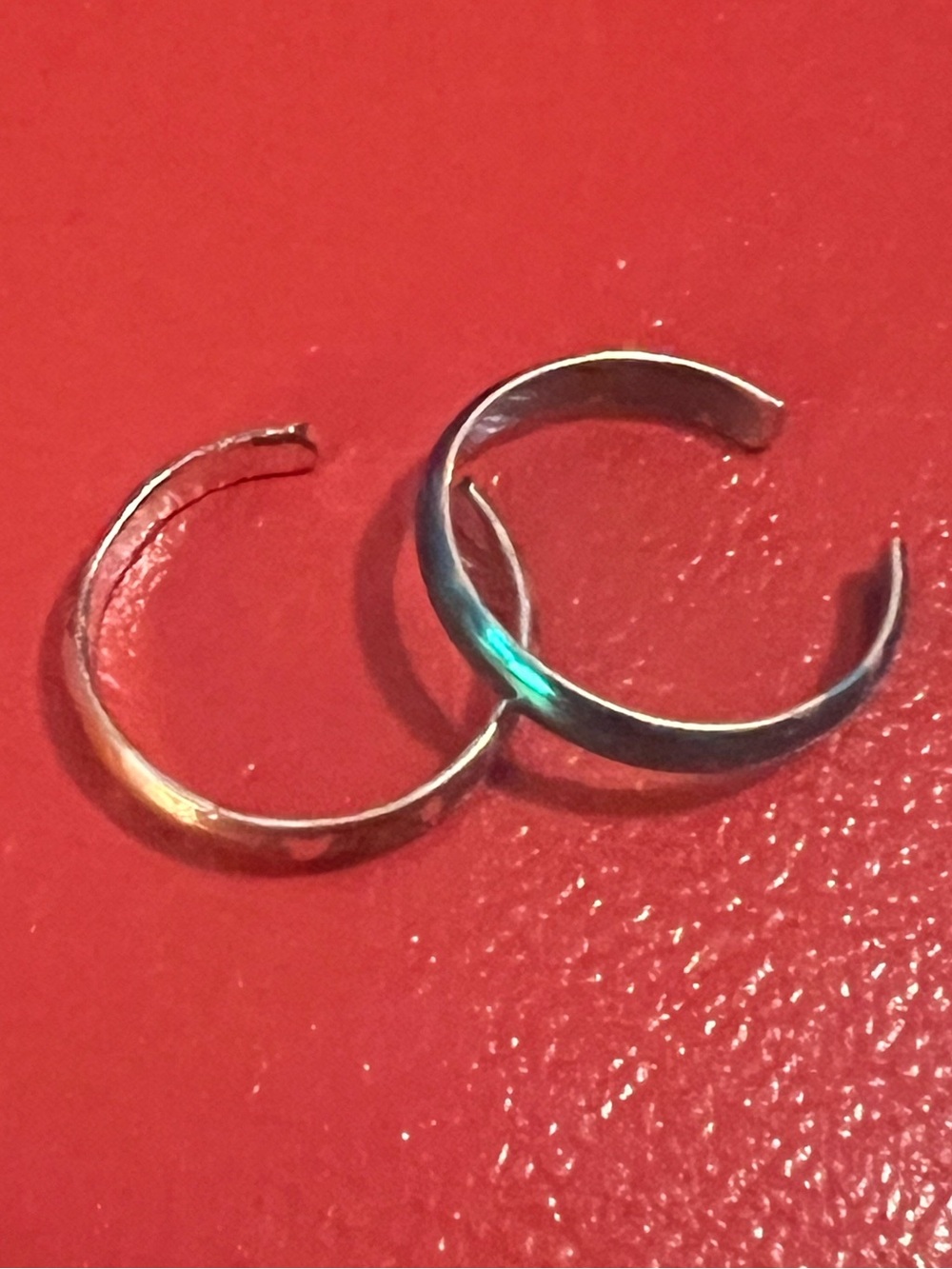 50% off! SUMMER SALE 90s Toe Ring “Twofer” a Teal Anodized & a Hammered Silver
